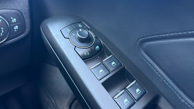 Ford Focus 1.0 EcoBoost Hybrid mHEV 155 ST-Line 5dr Auto Petrol Estate